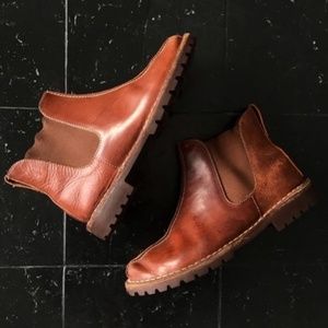 Vintage Leather Cole Haan Chelsea Booties Size 7